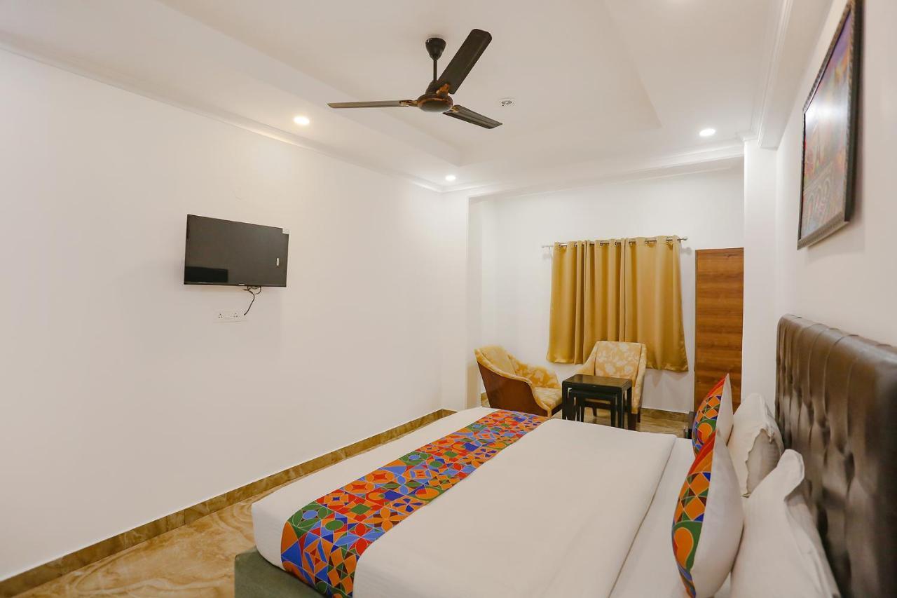 Hotel Fabexpress Taj Residency Near Yashobhoomi Convention Centre Delhi  Exterior foto
