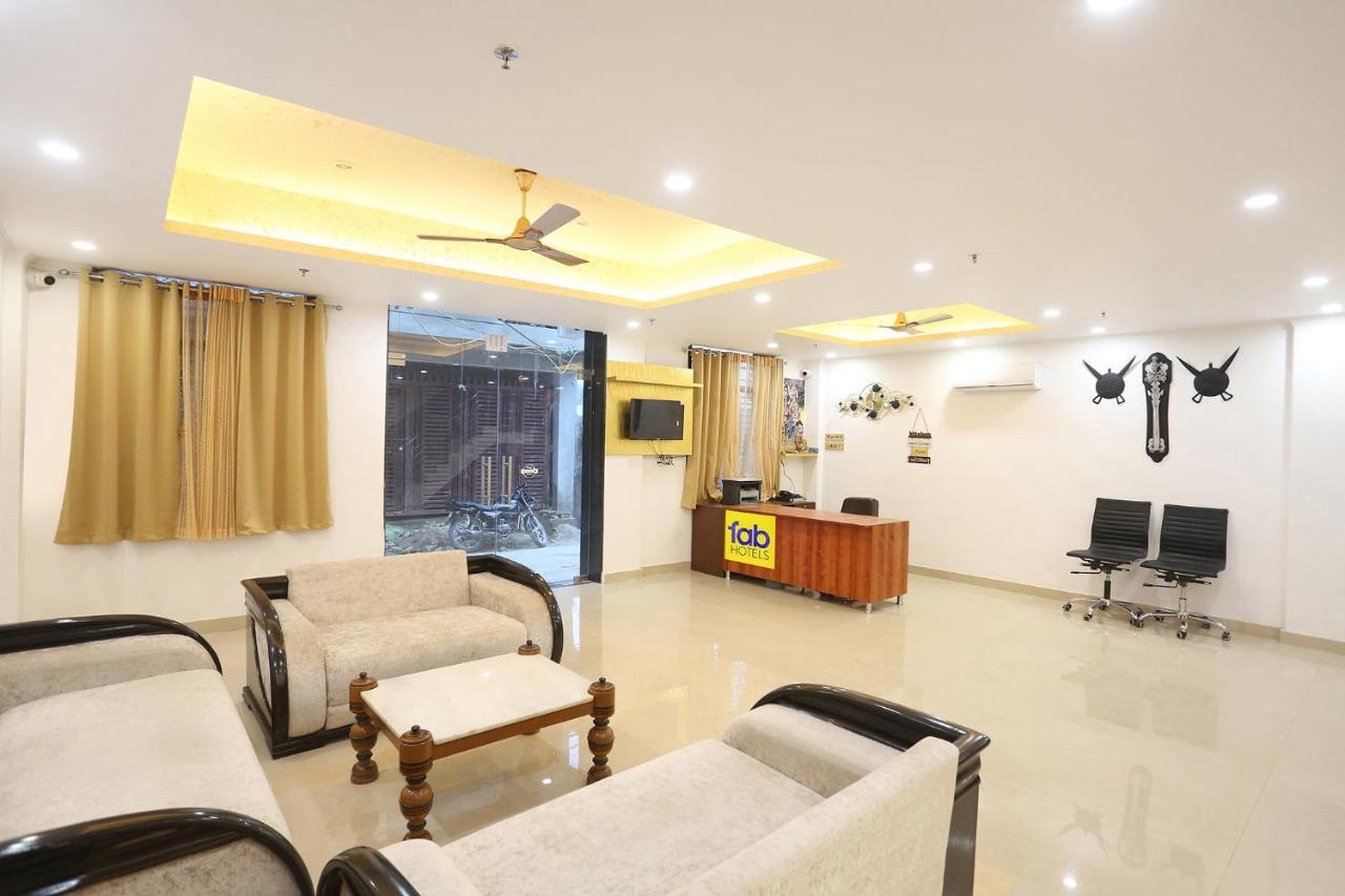 Hotel Fabexpress Taj Residency Near Yashobhoomi Convention Centre Delhi  Exterior foto